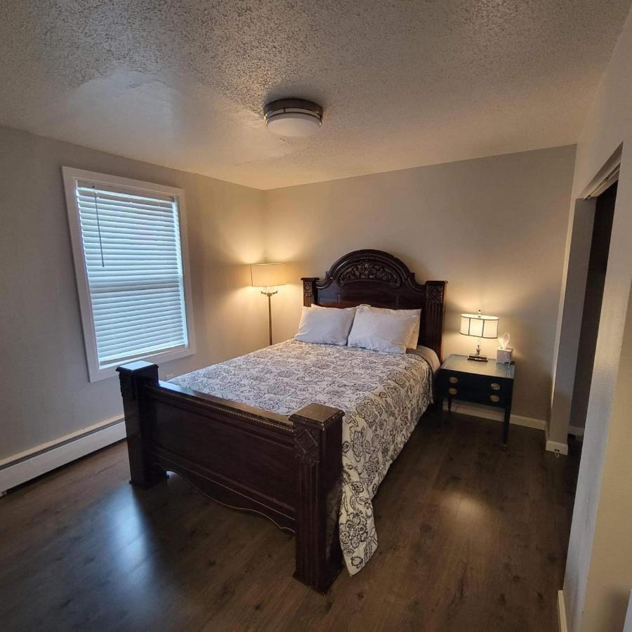 Nightshade Bnb Анкоридж Екстер'єр фото